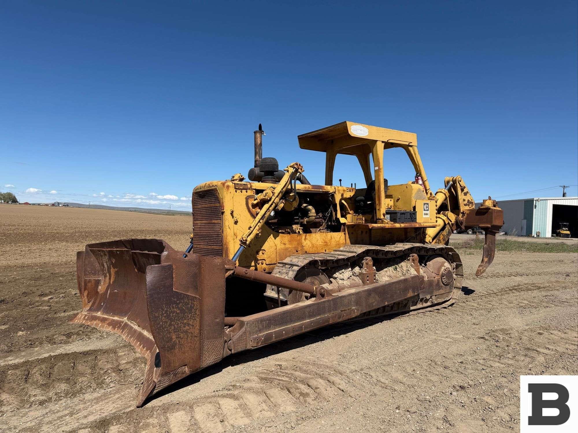 Caterpillar D8K Equipment Image0