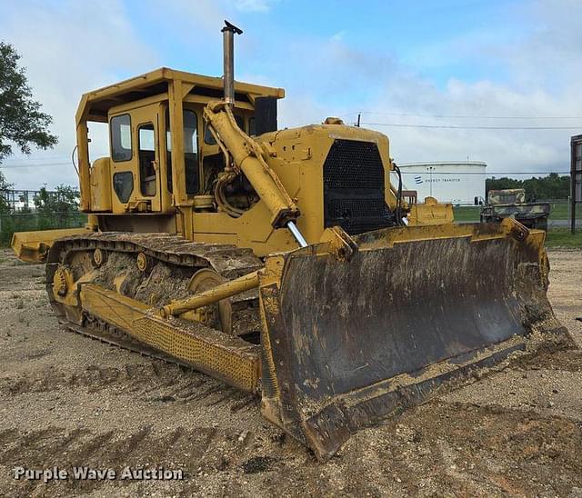 Image of Caterpillar D9 equipment image 2