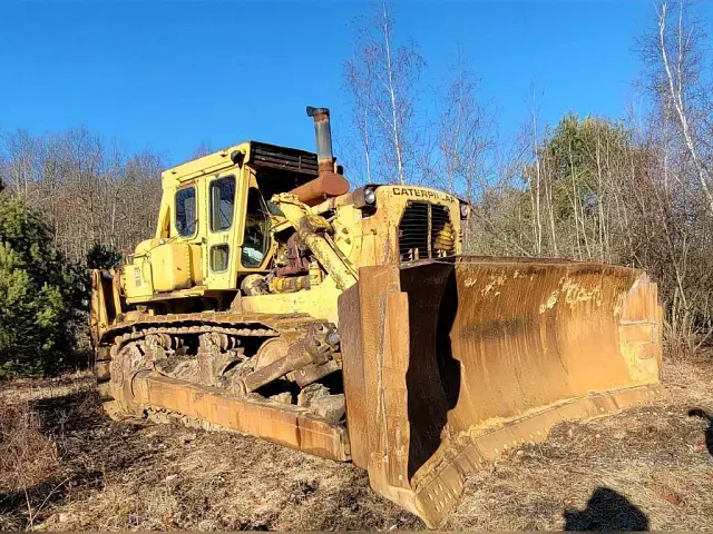 Image of Caterpillar D9H equipment image 4