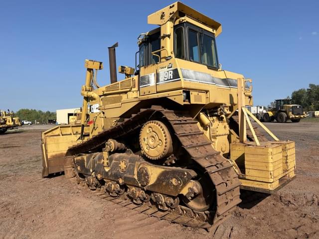 Image of Caterpillar D9R equipment image 2