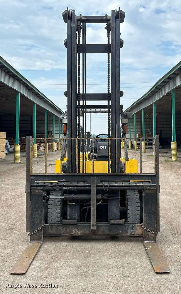 Image of Caterpillar DP70 equipment image 1