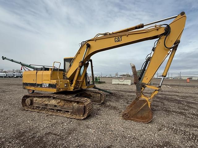 Image of Caterpillar E120B equipment image 1