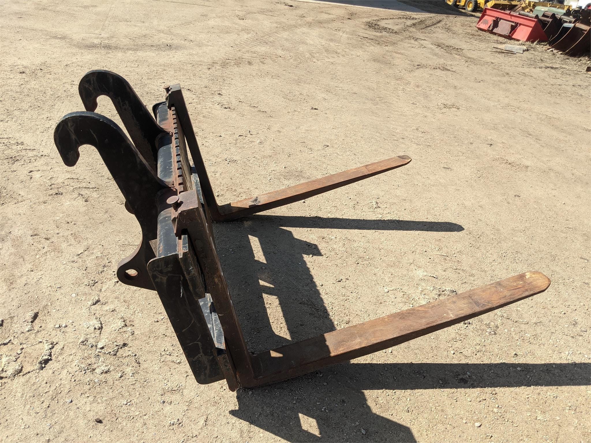 Main image Caterpillar Pallet Forks