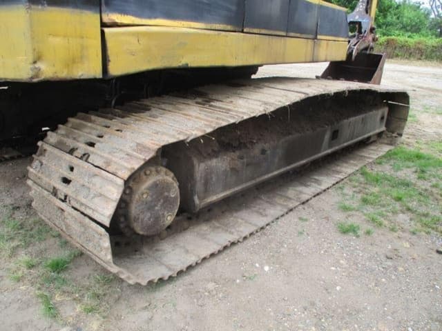 Image of Caterpillar EL240B equipment image 3