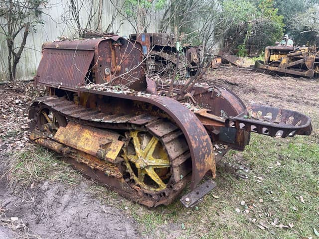 Image of Caterpillar Fifteen equipment image 2