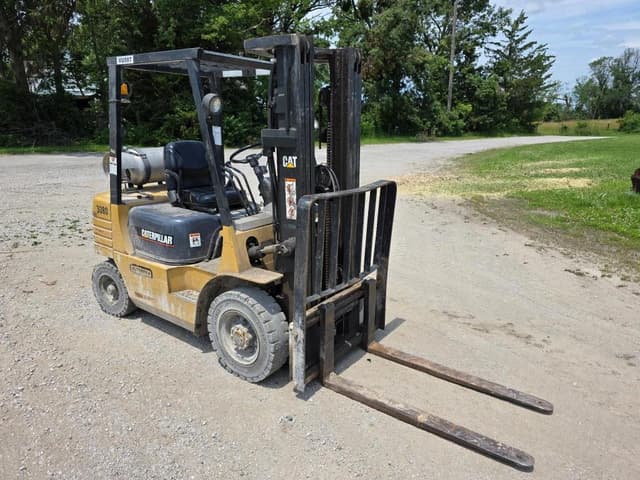 Image of Caterpillar GP25 equipment image 2