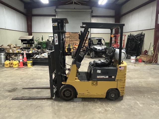 Image of Caterpillar GC15 equipment image 1