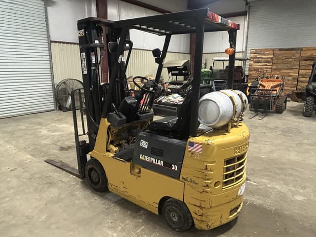 Image of Caterpillar GC15 equipment image 3