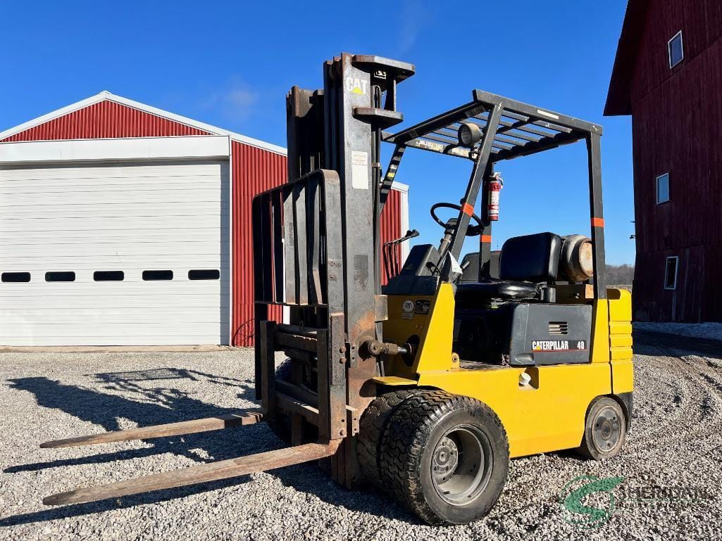 Main image Caterpillar GC20