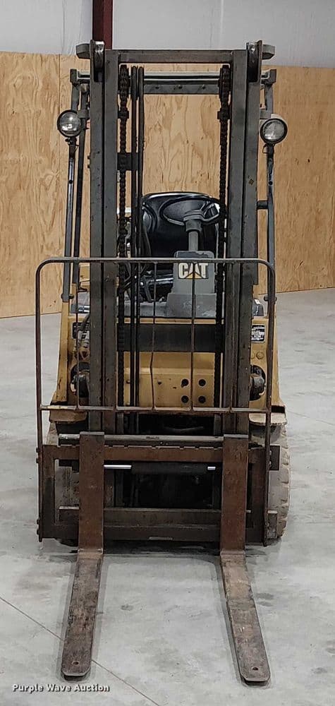 Image of Caterpillar GC25 equipment image 1