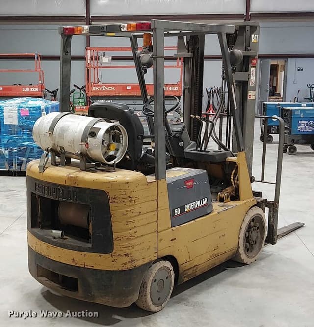 Image of Caterpillar GC25 equipment image 4