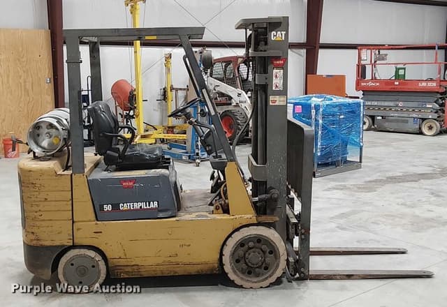 Image of Caterpillar GC25 equipment image 3