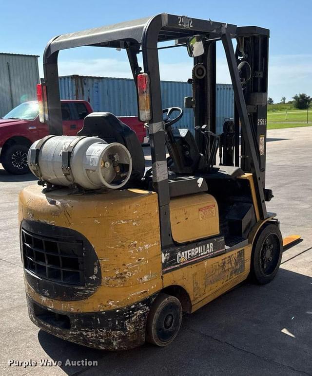 Image of Caterpillar GC25K equipment image 4