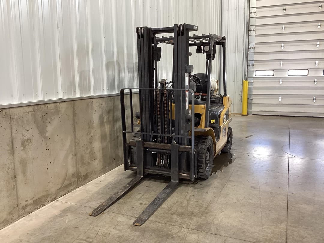 Image of Caterpillar GP25N Image 1