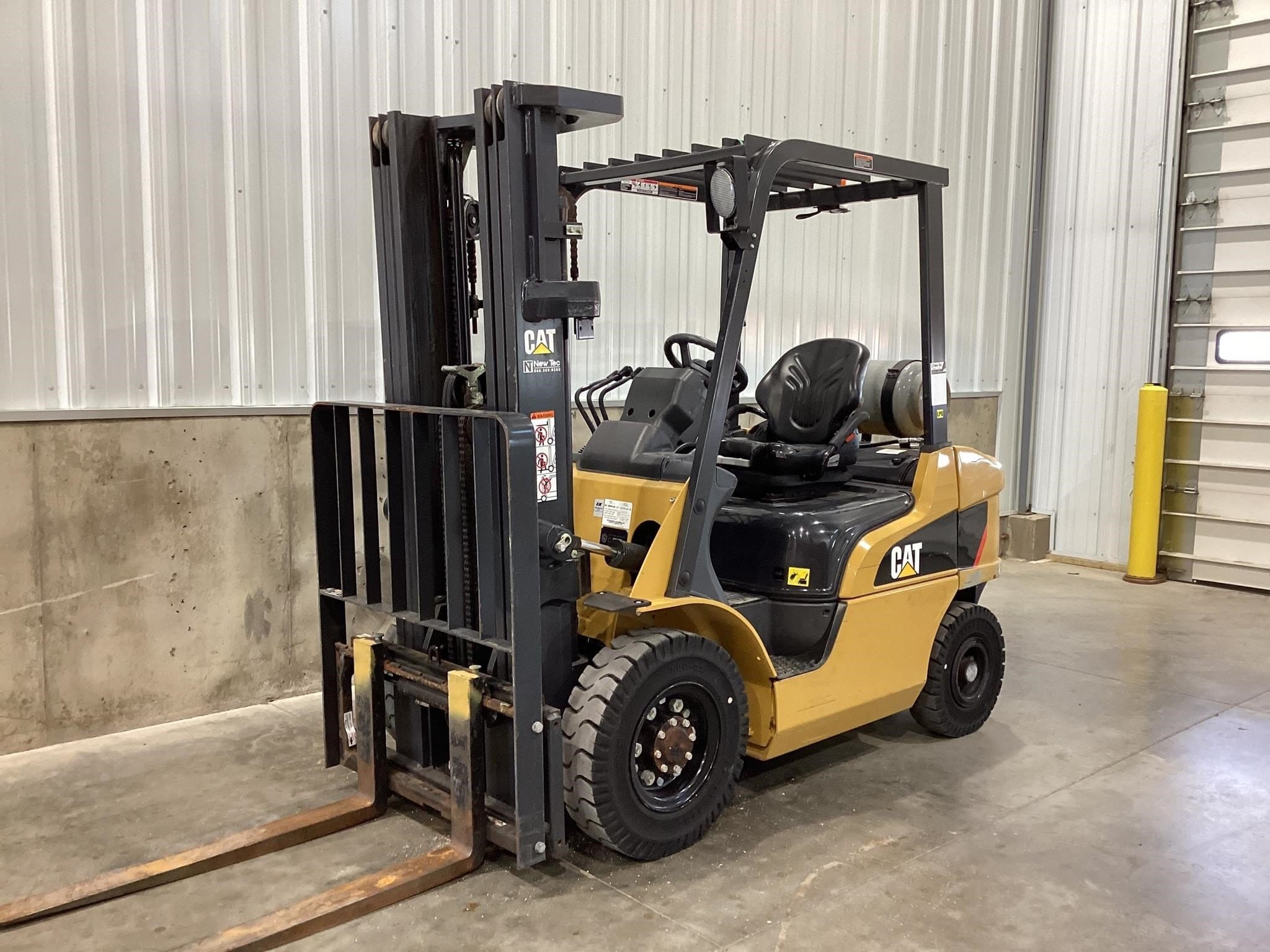 2020 Caterpillar GP25N Image