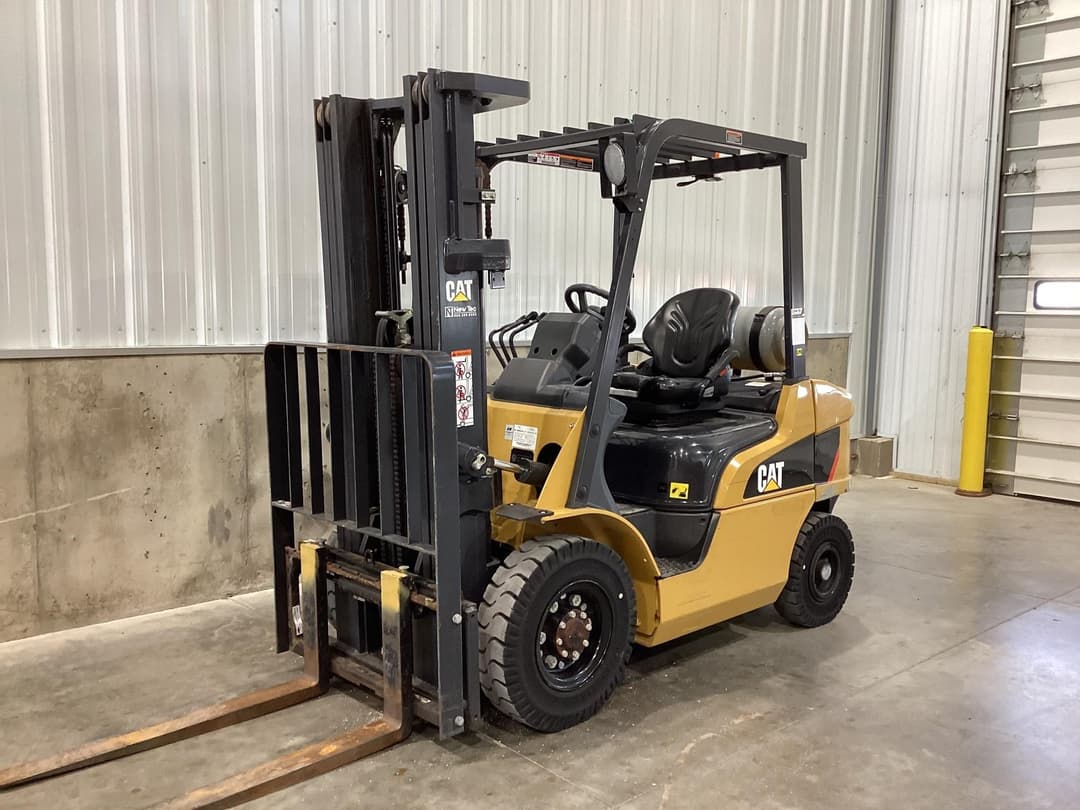 Image of Caterpillar GP25N Image 0