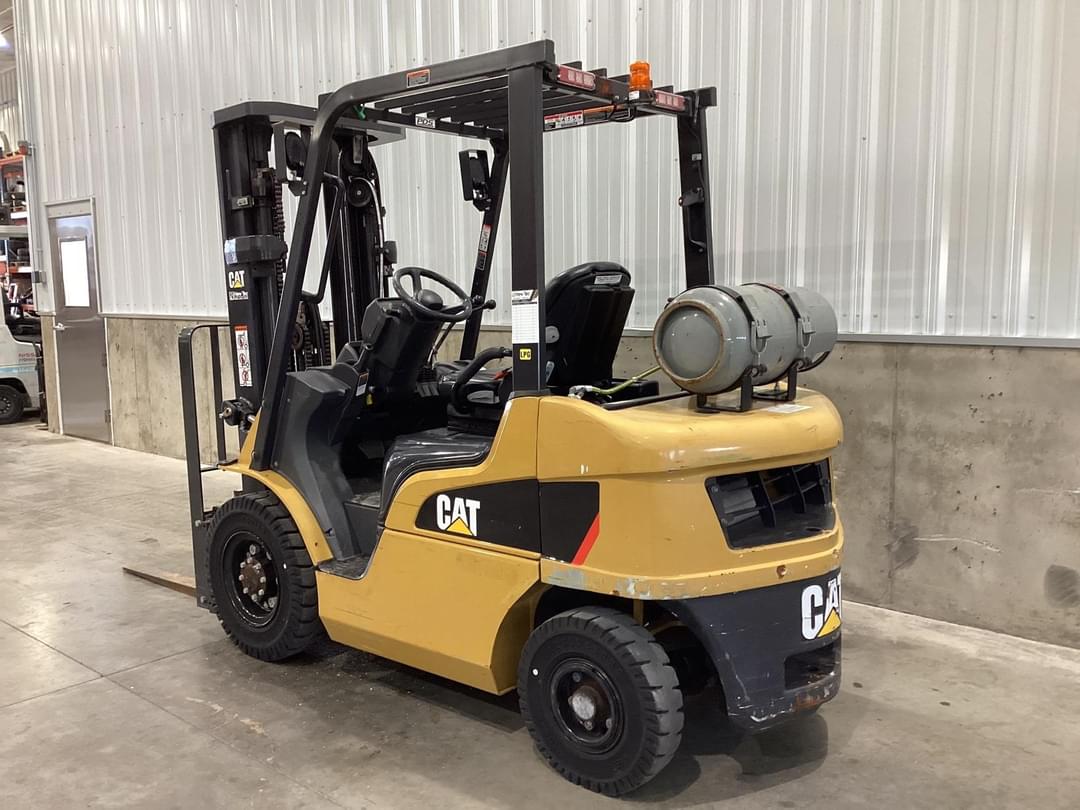 Image of Caterpillar GP25N Image 1