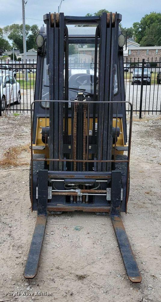 Image of Caterpillar GP25N equipment image 1