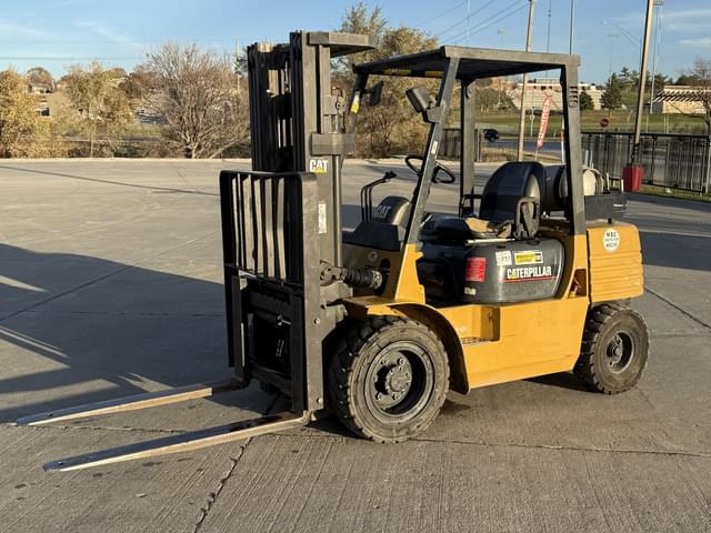 Image of Caterpillar GP30 equipment image 2