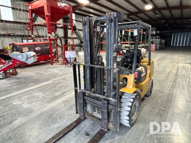 Image of Caterpillar GP30K equipment image 1