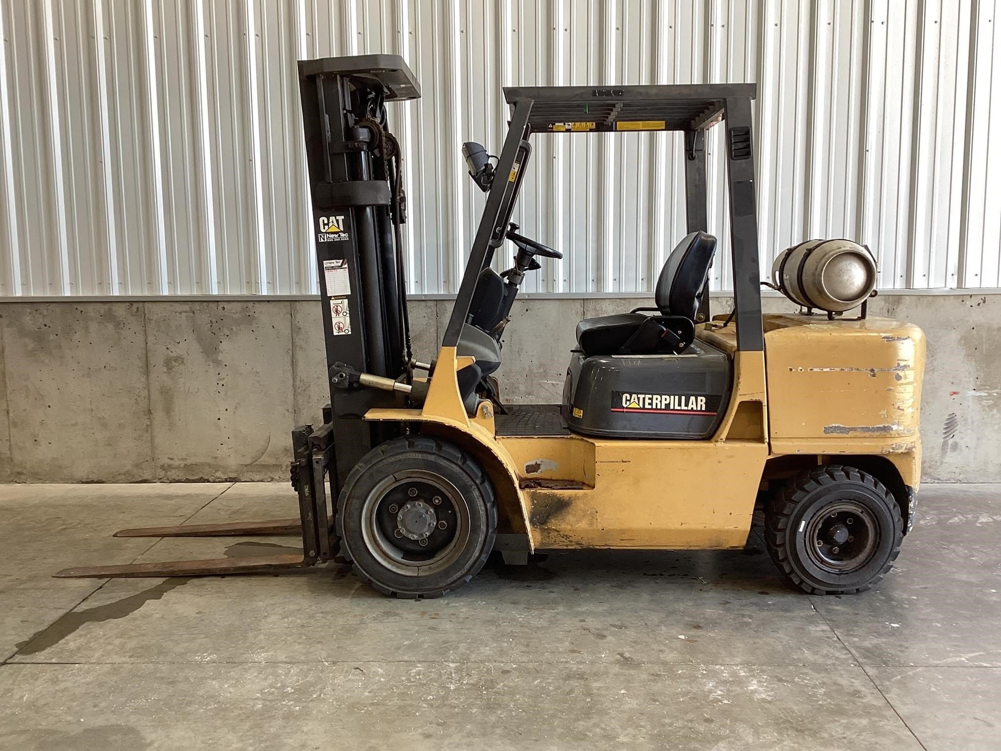 2000 Caterpillar GP35K Equipment Image0