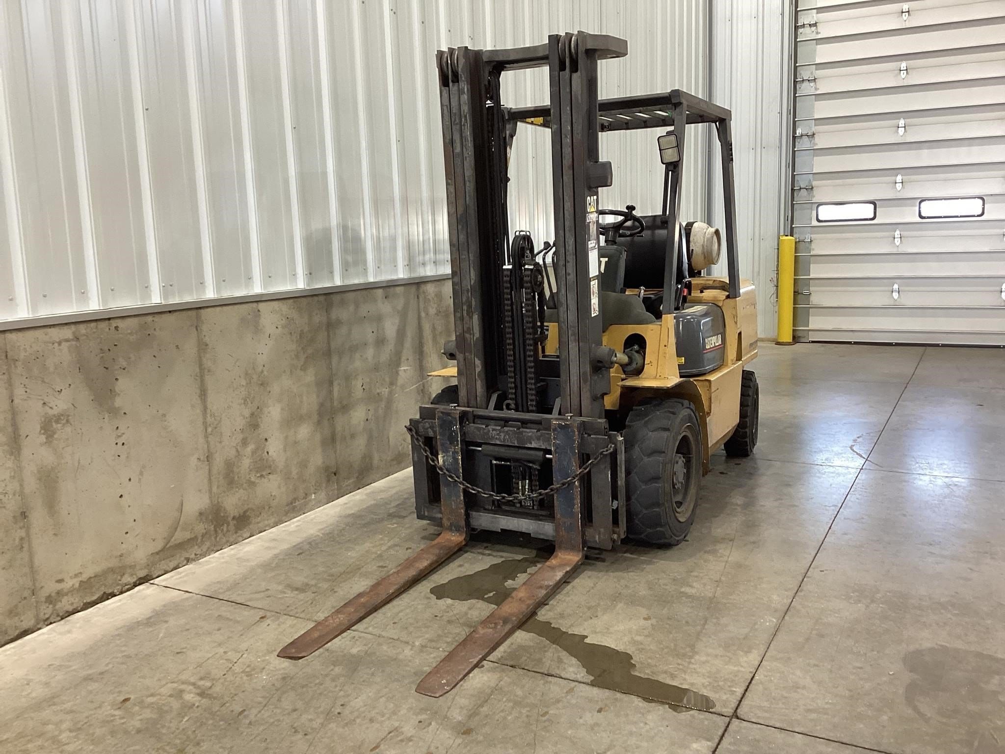 2000 Caterpillar GP35K Image