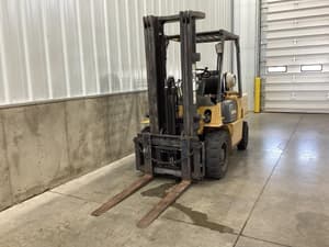 2000 Caterpillar GP35K Image