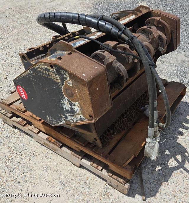 Image of Caterpillar HM208 equipment image 2