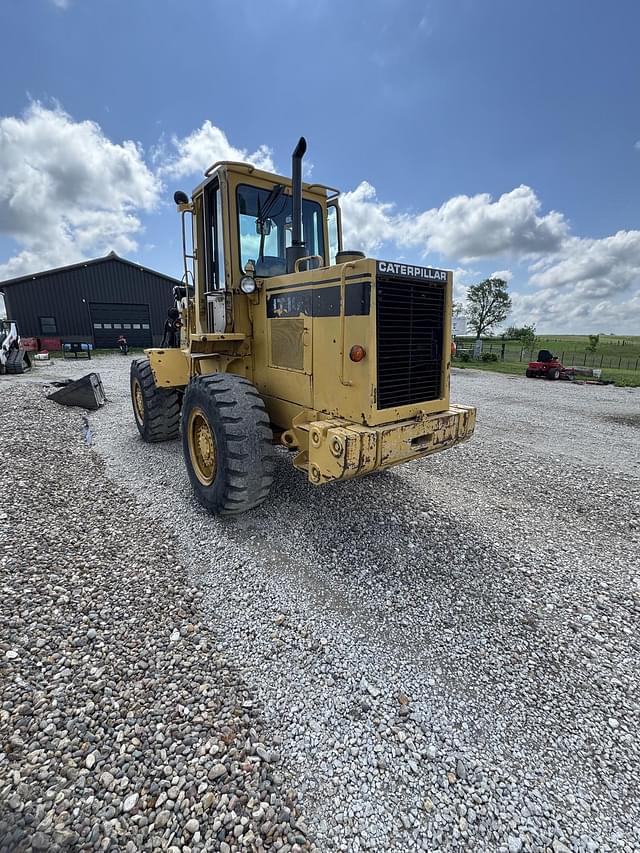 Image of Caterpillar IT18B equipment image 2