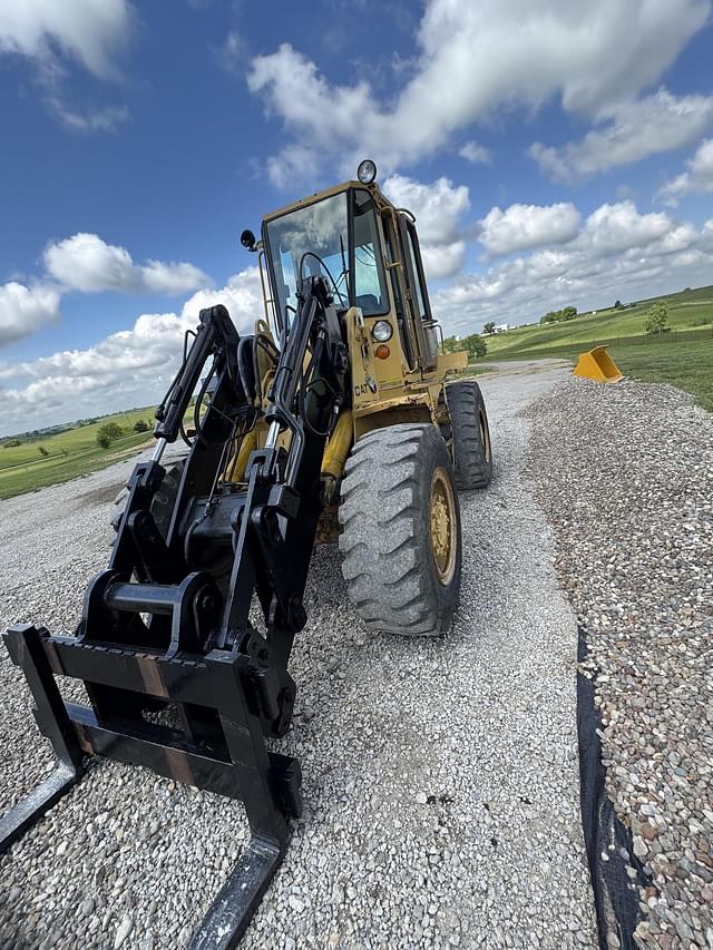 Image of Caterpillar IT18B equipment image 3