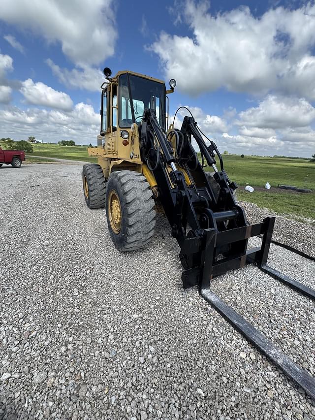 Image of Caterpillar IT18B equipment image 4