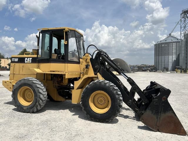 Image of Caterpillar IT18F equipment image 1