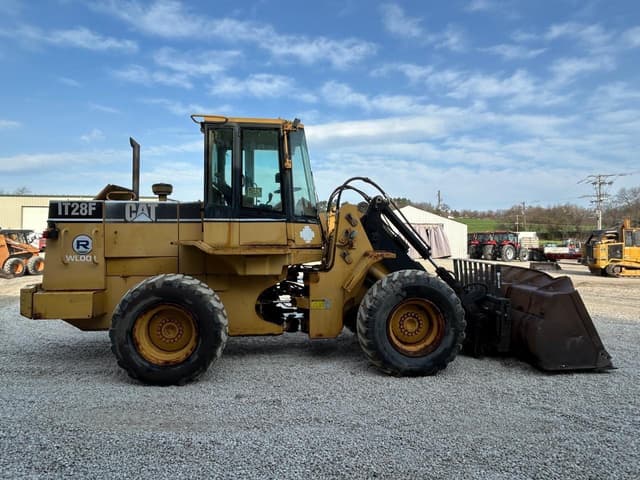 Image of Caterpillar IT28F equipment image 4