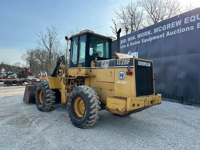 Image of Caterpillar IT28F equipment image 1
