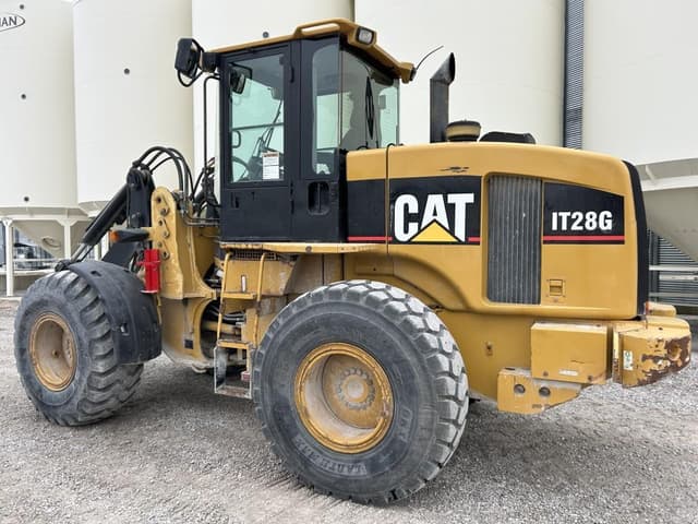 Image of Caterpillar IT28G equipment image 4