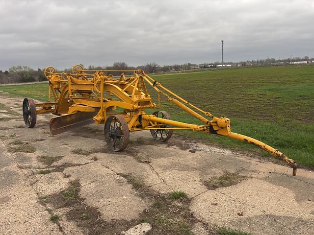 Image of Caterpillar 44 equipment image 1