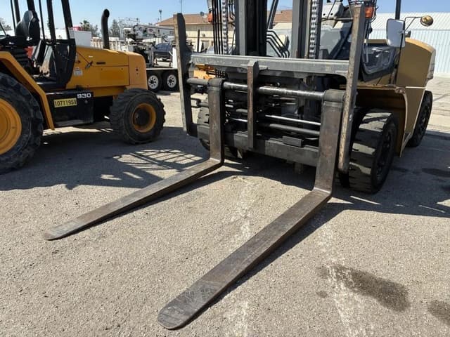 Image of Caterpillar P26500 equipment image 4