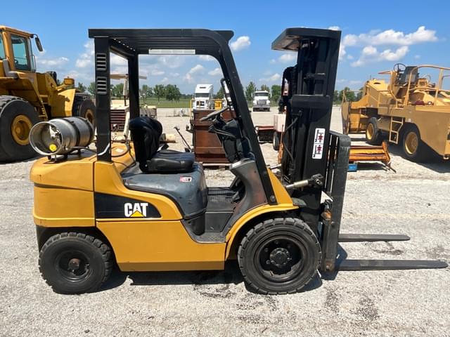 Image of Caterpillar P6000-LP equipment image 3