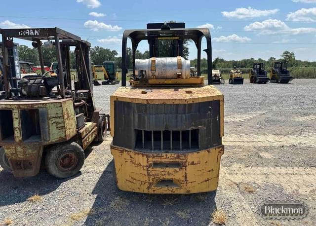 Image of Caterpillar T150D equipment image 3