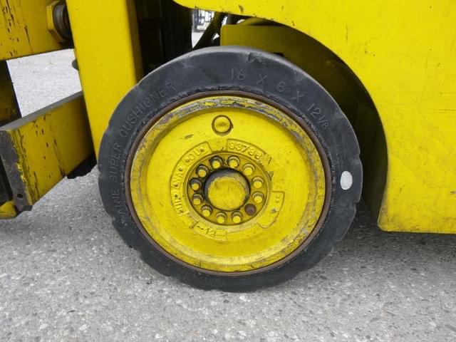 Image of Caterpillar T25 equipment image 4