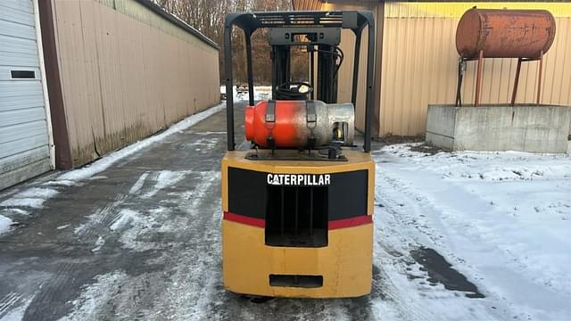 Image of Caterpillar TC60D equipment image 4