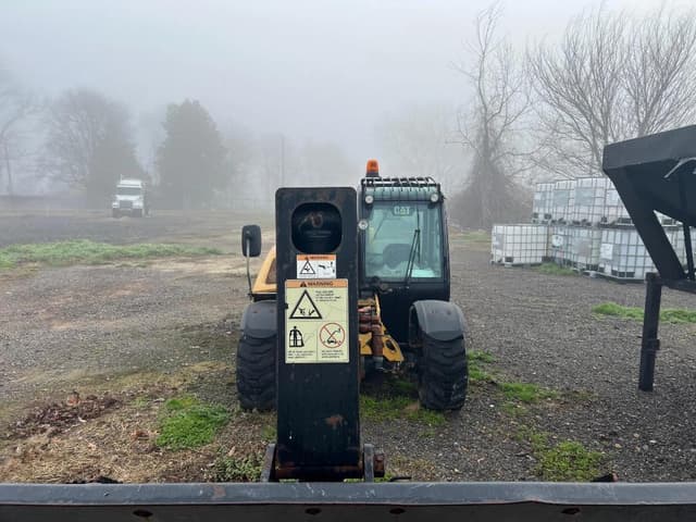 Image of Caterpillar TH255C equipment image 2