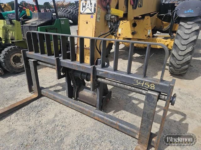 Image of Caterpillar TH360B equipment image 1