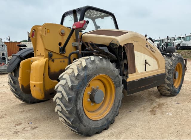 Image of Caterpillar TH406C equipment image 3