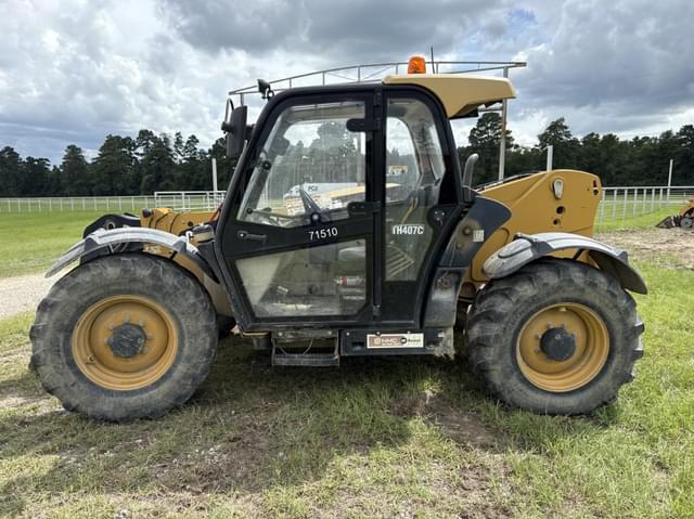 Image of Caterpillar TH407C equipment image 1