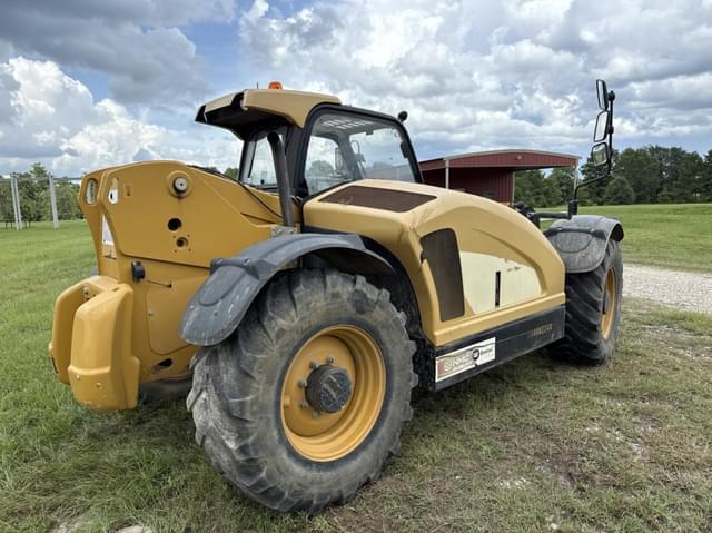 Image of Caterpillar TH407C equipment image 4