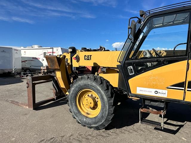 Image of Caterpillar TH460B equipment image 2