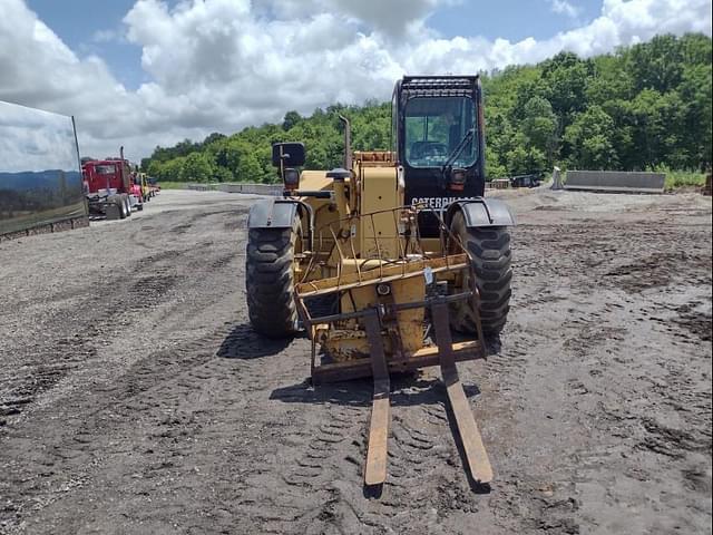 Image of Caterpillar TH62 equipment image 1
