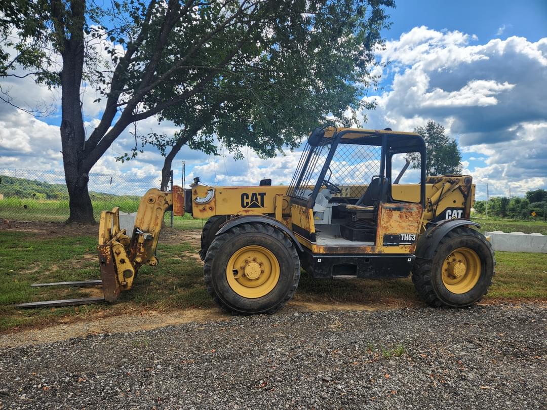 Image of Caterpillar TH63 Image 0