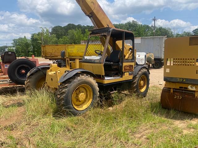 Image of Caterpillar TH63 equipment image 1